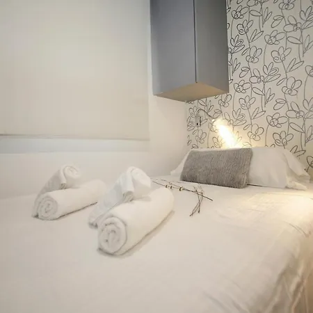 Galeon Studio In - Near The Beach *